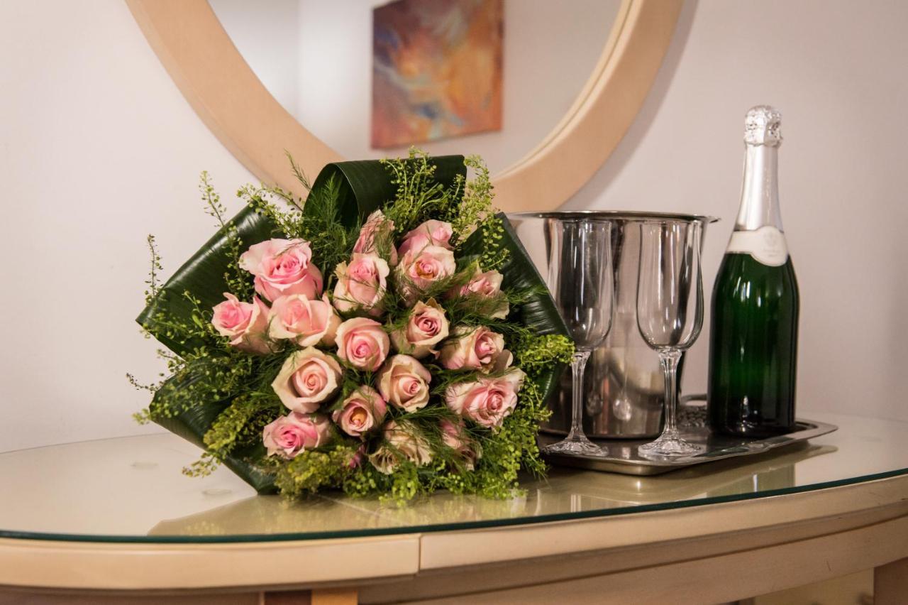 Premier Agrinio Heart Hotel מראה חיצוני תמונה